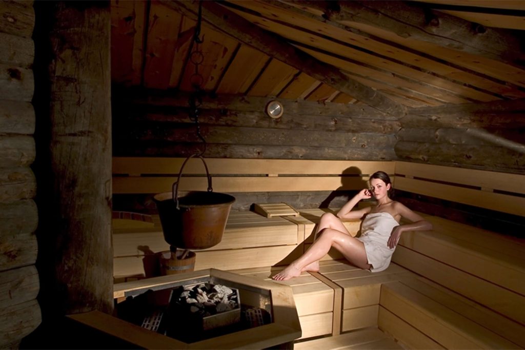 Kelo Sauna im Wellnessbereich des Hotel Schgagule