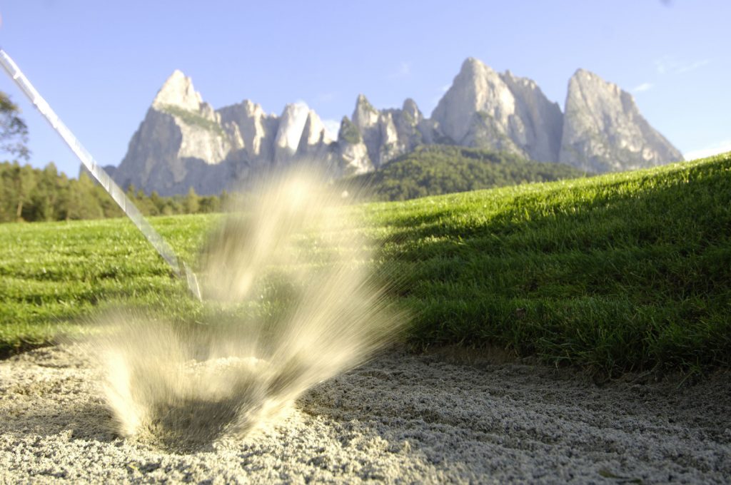 Golfer vor dem Schlern