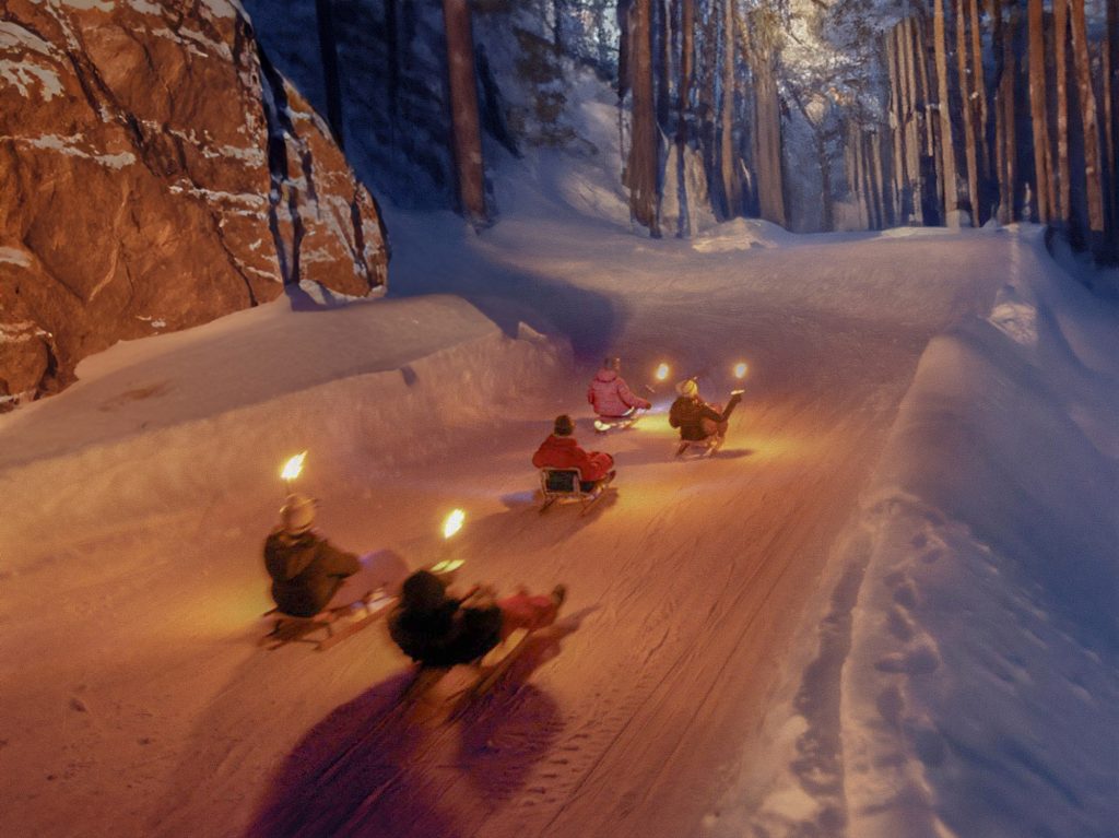 Galaktische Momente bei Vollmond, Schlittenfahrt auf der Seiseralm, eine Exclusives Angebot von SCHGAGULER HOTEL