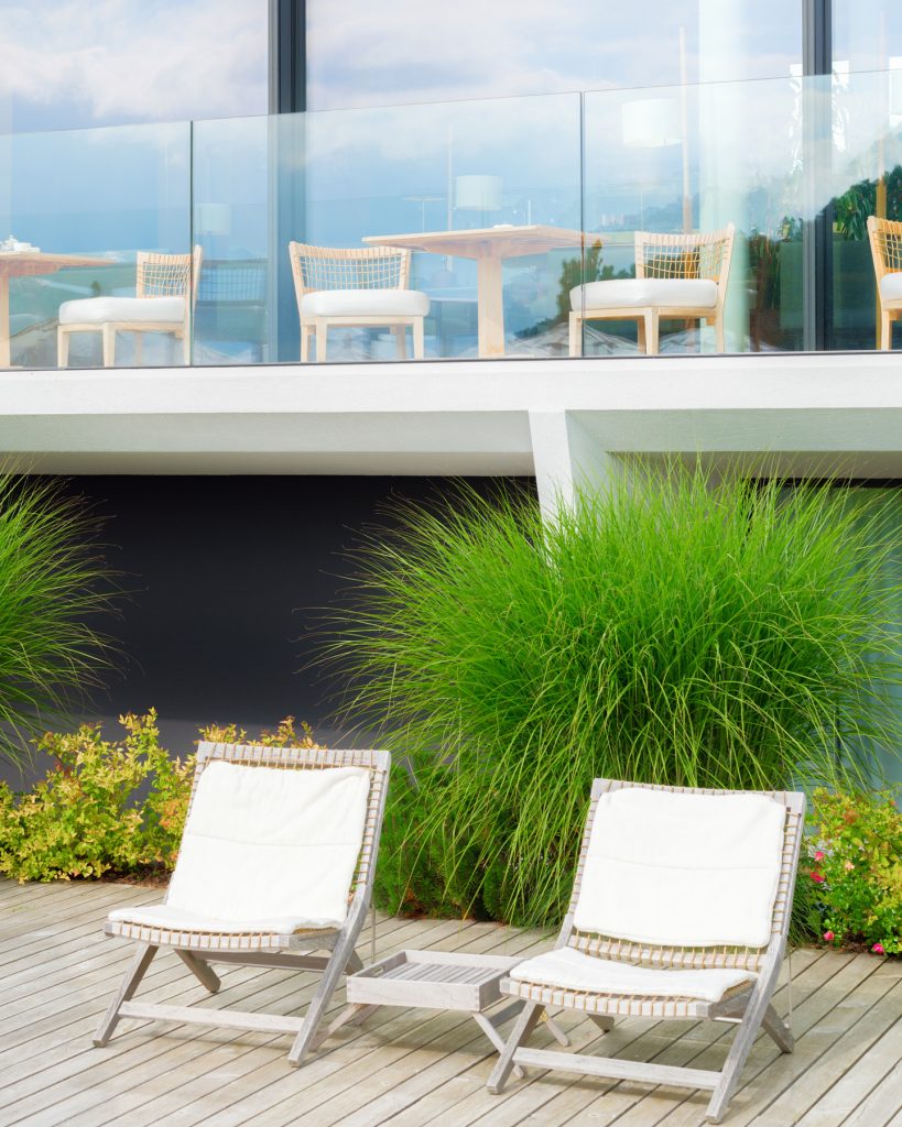 Il ponte sole e il bar sul nostro balcone